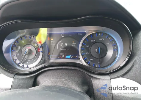 2018 Chrysler 300 300S z USA, uszkodzony, nr VIN 2C3CCABG4JH264070